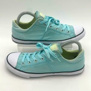 Converse All Stars Youth Size 6 Low Top Light Aqua Padded Tongue Shoes 661880F